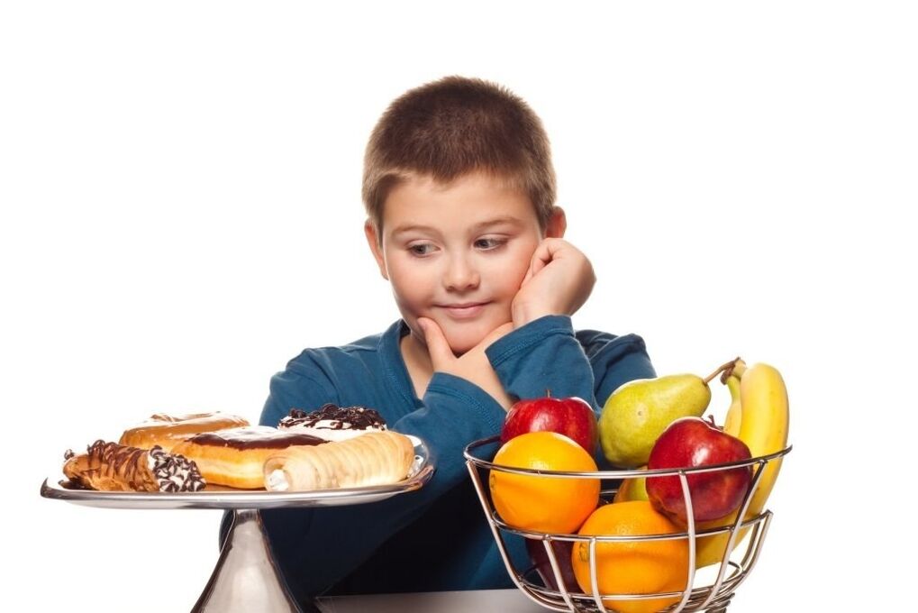 Eliminating unhealthy sugary foods from a child's diet in favor of fruits