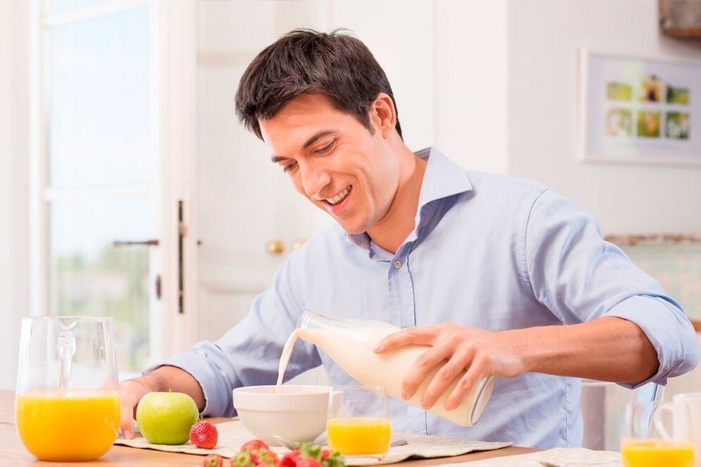 In addition to exercise, proper nutrition is important for losing weight in the stomach